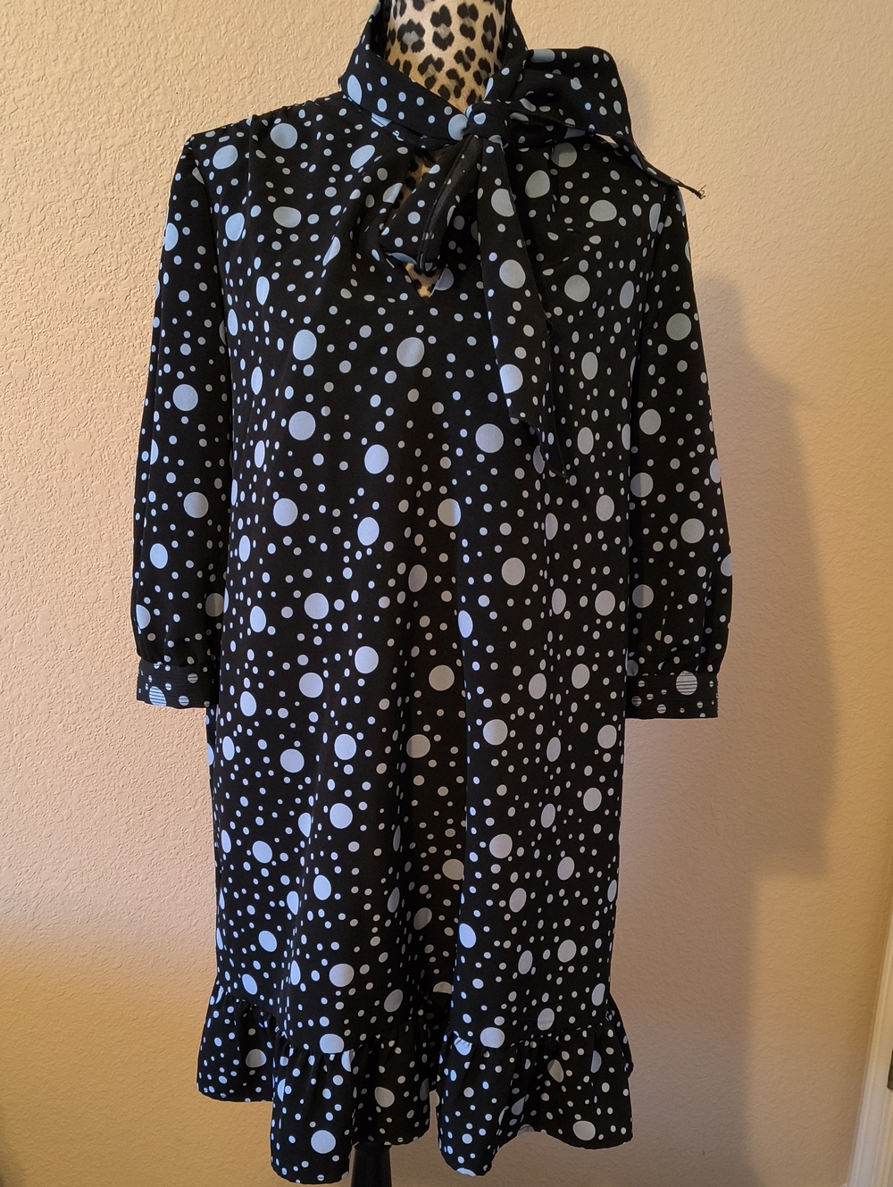 Who What Wear Navy Dress with Light Blue Polka Dots. Neck Wrap Tie. XL